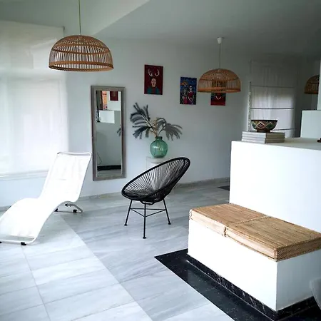 4 Bedrooms With Sea View Private Pool And Enclosed Garden At 4* טוסה דה מאר