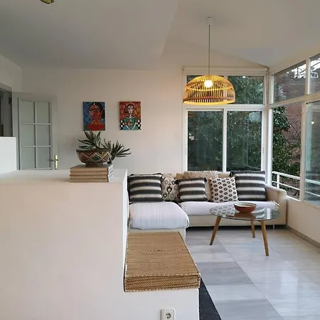 Готель 4 Bedrooms With Sea View Private Pool And Enclosed Garden At Тоса-де-Мар