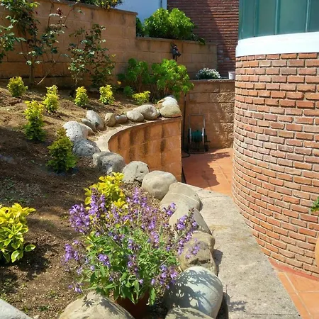 Готель 4 Bedrooms With Sea View Private Pool And Enclosed Garden At 4*