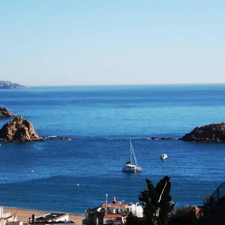 Hotel 4 Bedrooms With Sea View Private Pool And Enclosed Garden At Tossa de Mar